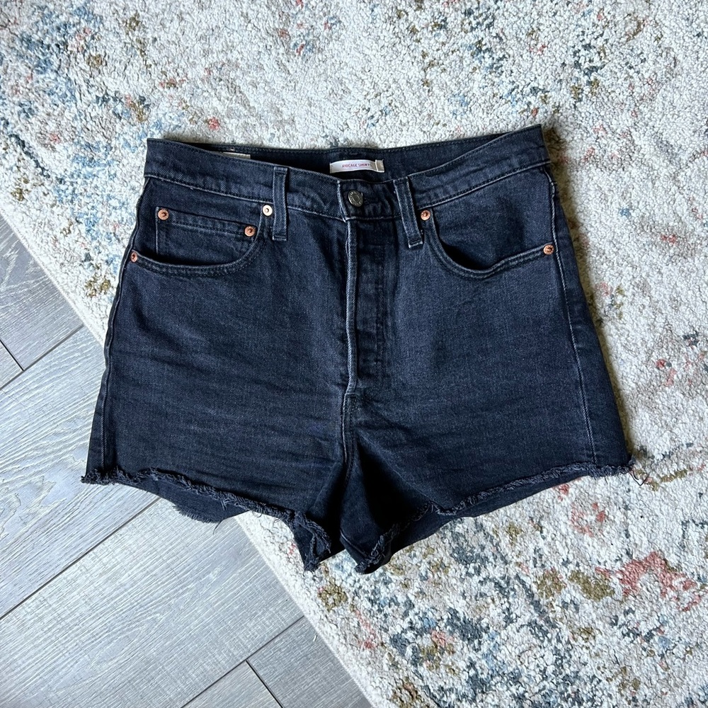 Levi Jean Shorts